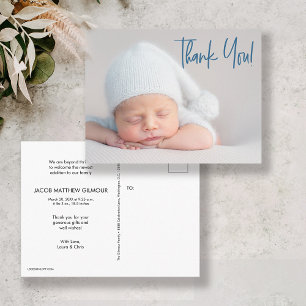 Moderne Drehbuch-Blue Baby Boy Foto Babydusche Postkarte
