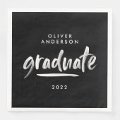 Moderne Drehbuchtypografie Black Graduation Party Serviette (Vorderseite)