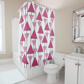 Moderne Dreiecke des Mittelalters Duschvorhang (Beispiel)