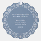 Moderne, duftige blaue Schneeflocken Happy Holiday Ornament Karte (Rückseite)
