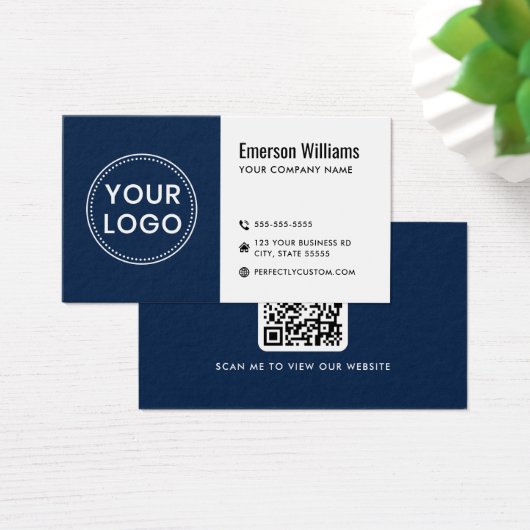 Moderne dunkelblaue QR-Code-Visitenkarte (Schreibtisch)