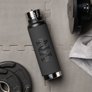 Moderne dunkelgraue monogrammierte Namen (oder and Trinkflasche