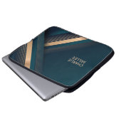 Moderne dunkelgrüne Linien - Hintergrund und Indiv Laptopschutzhülle (Vorne Knopf)