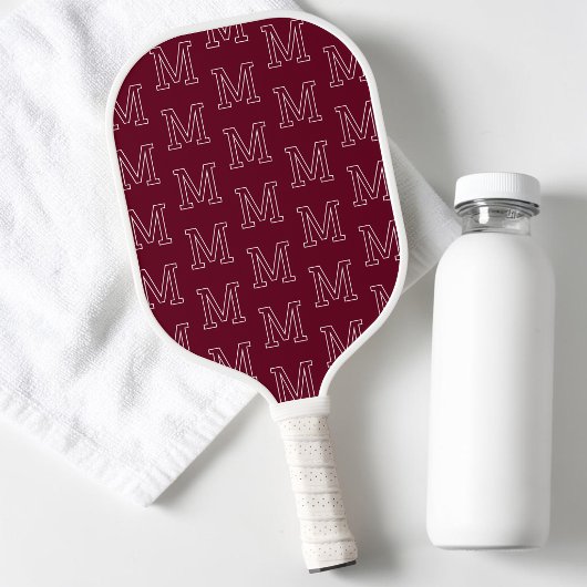 Moderne Dunkelrote Einfache Initialen Monogramm Mu Pickleball Schläger