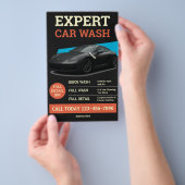 Moderne dunkle Auto-Detailing-Promo-Layout Flyer (Handgriff)