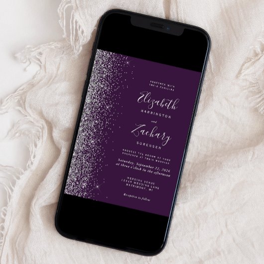 Moderne, dunkle Lila Silber Glitzer Edge Wedding Einladung