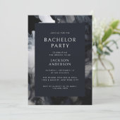 Moderne dunkle Smoky Gray Elegante Bachelor Party Einladung (Stehend Vorderseite)