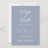 Moderne Dusty Blue Elegant Boho QR Code Wedding Einladung (Vorderseite)