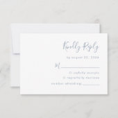 Moderne dusty Blue Script Wedding RSVP Karte (Vorderseite)
