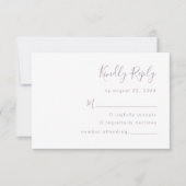 Moderne Dusty Lavender Script Wedding RSVP Karte (Vorderseite)