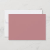 Moderne dusty Rose Script Wedding RSVP Karte (Rückseite)