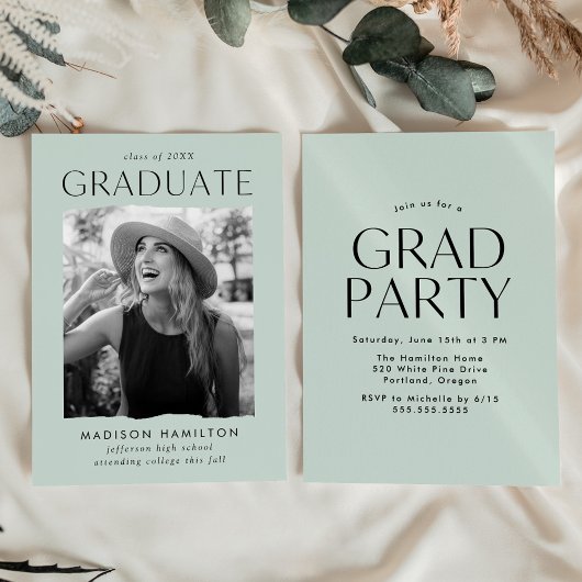 Moderne Edge Mint Foto Graduation Party Einladung
