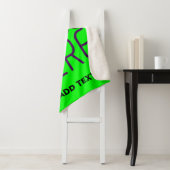 MODERNE, EDITABLE LIME GREEN BILDTEXTVORLAGE SHERPADECKE (Beispiel)