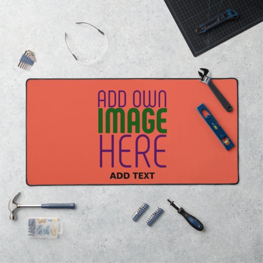 MODERNE EDITABLE TOMATO RED IMAGE TEXT TEMPLATE SCHREIBTISCHUNTERLAGE (Arbeitsplatz)