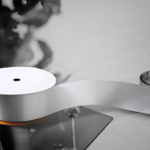 Moderne Ei Muschel White Wedg Satinband