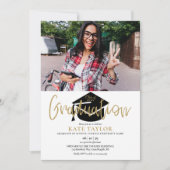 Moderne, einfache 2-Foto-Gold-Script-Graduierungsp Einladung (Vorderseite)