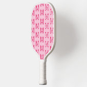 Moderne einfache Anfangsmonogramm-Muster in Hot Pi Pickleball Schläger (Links)