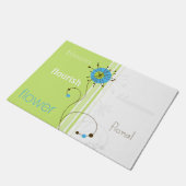 Moderne, einfache Blume Grüne Typografie Fußmatte (Schrägansicht)