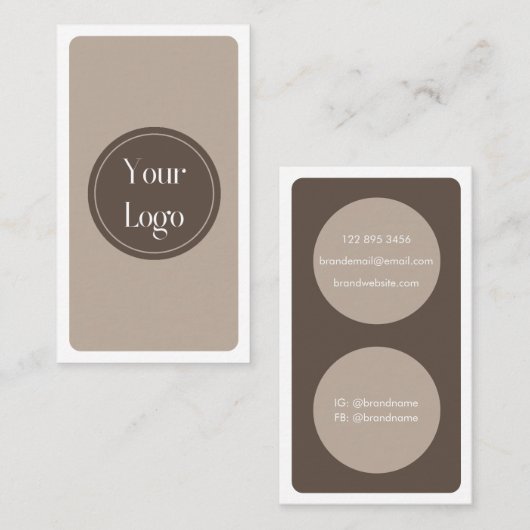 Moderne, einfache Brauncreme Minimalistisch Visitenkarte (Vorne/Hinten)