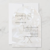 Moderne, einfache Elfenbeinhochzeit Einladung (Vorderseite)