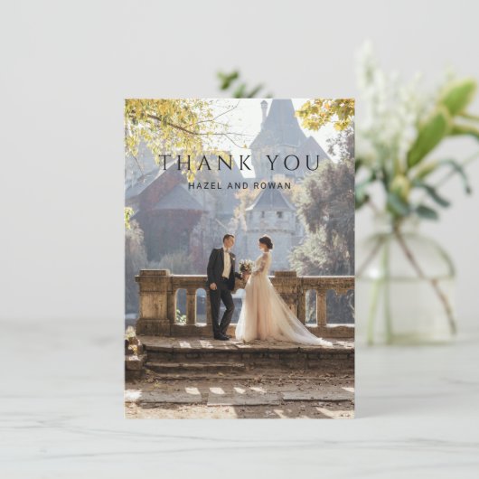 Moderne einfache Foto-Hochzeit Dankeskarte (Stehend Vorderseite)