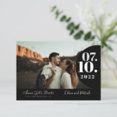 Moderne, einfache Foto Schwarz-Weiß-Hochzeit Save The Date (Stehend Vorderseite)