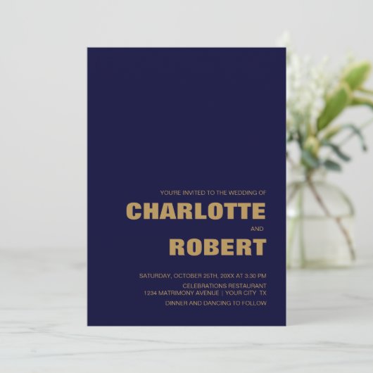 Moderne, einfache Hochzeit der Marine mit Blau und Einladung (Stehend Vorderseite)