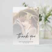 Moderne einfache Minimal-Hochzeitsschrift Dankeskarte (Stehend Vorderseite)