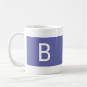 Moderne einfache monogrammierte Anfangsbuchstabe m Kaffeetasse (Links)