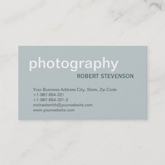 Moderne, einfache Schlichte Visitenkarte (Vorderseite)