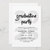 Moderne, einfache Schwarz-Weiß-Graduierungsparty Einladung (Vorne/Hinten)