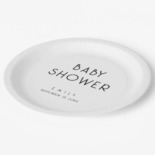 Moderne, einfache Text-Schwarz-Weiß-Babydusche Pappteller (Schrägansicht)