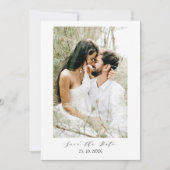 Moderne, einfache Typografie-Hochzeit Save The Date (Vorderseite)