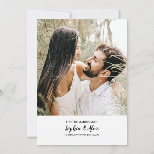 Moderne, einfache Typografie-Hochzeit Save The Date (Rückseite)