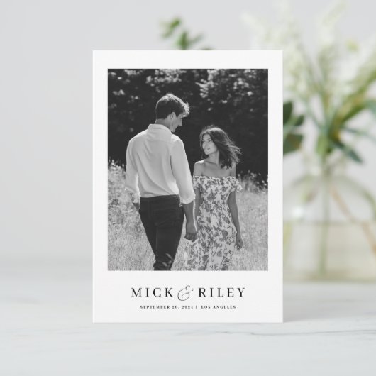 Moderne, einfache und elegante Hochzeit mit Foto u Save The Date (Stehend Vorderseite)