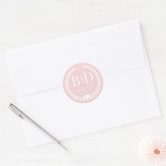 Moderne einfache weiche Antique-Rose-Monogramm Runder Aufkleber (Umschlag)
