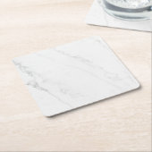 Moderne einfache weiße Marmor-Rustico-Papierservie Untersetzer (angewinkelt)
