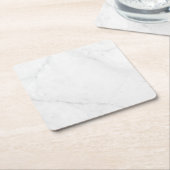 Moderne einfache weiße Marmor-Rustico-Untersetzer  Untersetzer (angewinkelt)