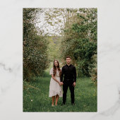 Moderne Einladung zur Hochzeit von White and Gold (Rückseite)