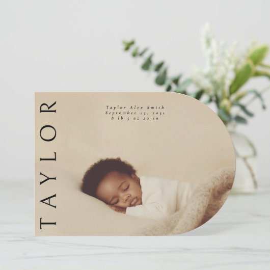 Moderne, einzigartige Minimal-Foto-Geburtserklärun Einladung (Stehend Vorderseite)