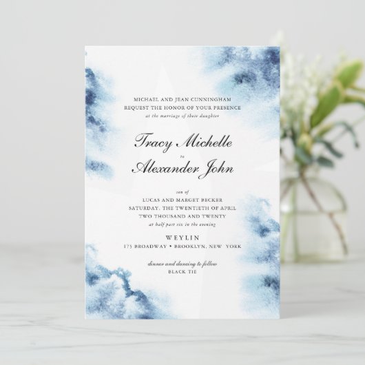 Moderne Elegance Blaue Wasserfarbe Einladung zur H (Stehend Vorderseite)