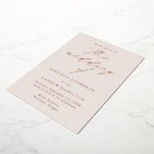 Moderne Elegance Creme and Rose Folieneinladung (Gedreht)