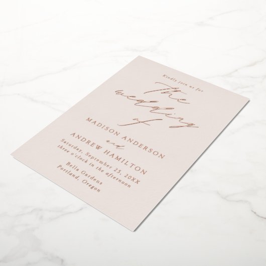 Moderne Elegance Creme and Rose Folieneinladung (Gedreht)