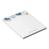 Moderne Elegant Dusty Blue Floral Personalisiert Notizblock (angewinkelt)