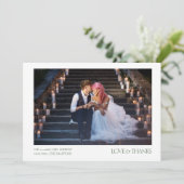 Moderne Elegante 2 Fotos Typografie-Nachricht Hoch Dankeskarte (Stehend Vorderseite)