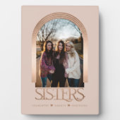 Moderne elegante Arch Frame Sisters Foto Keepake Fotoplatte (Vorderseite)