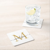 Moderne elegante Black Gold Monogram Script Name Rechteckiger Pappuntersetzer (Vor Ort)