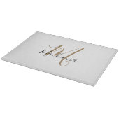 Moderne elegante Black Gold Monogram Script Name Schneidebrett (Ecke)