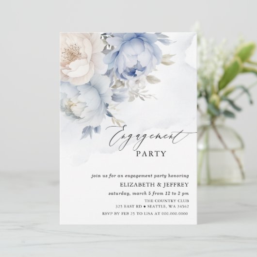 Moderne elegante, blaue Flora Engagement Party Einladung (Stehend Vorderseite)