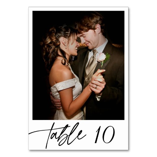 Moderne elegante Calligraphie Script-Foto Hochzeit Tischnummer (Vorderseite)